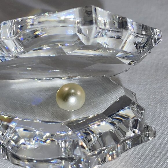 Crystal Clam Shell with Pearl Figurine Clear Glass Small Vintage Keepsake Decor - Picture 2 of 6